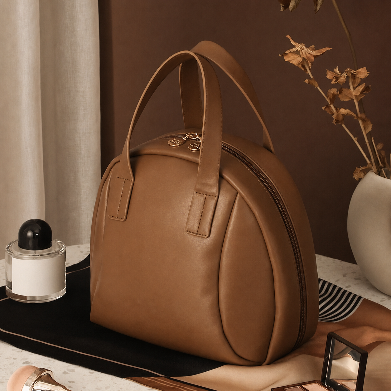 Multi-Layered Shell-Shaped Cosmetic Bag