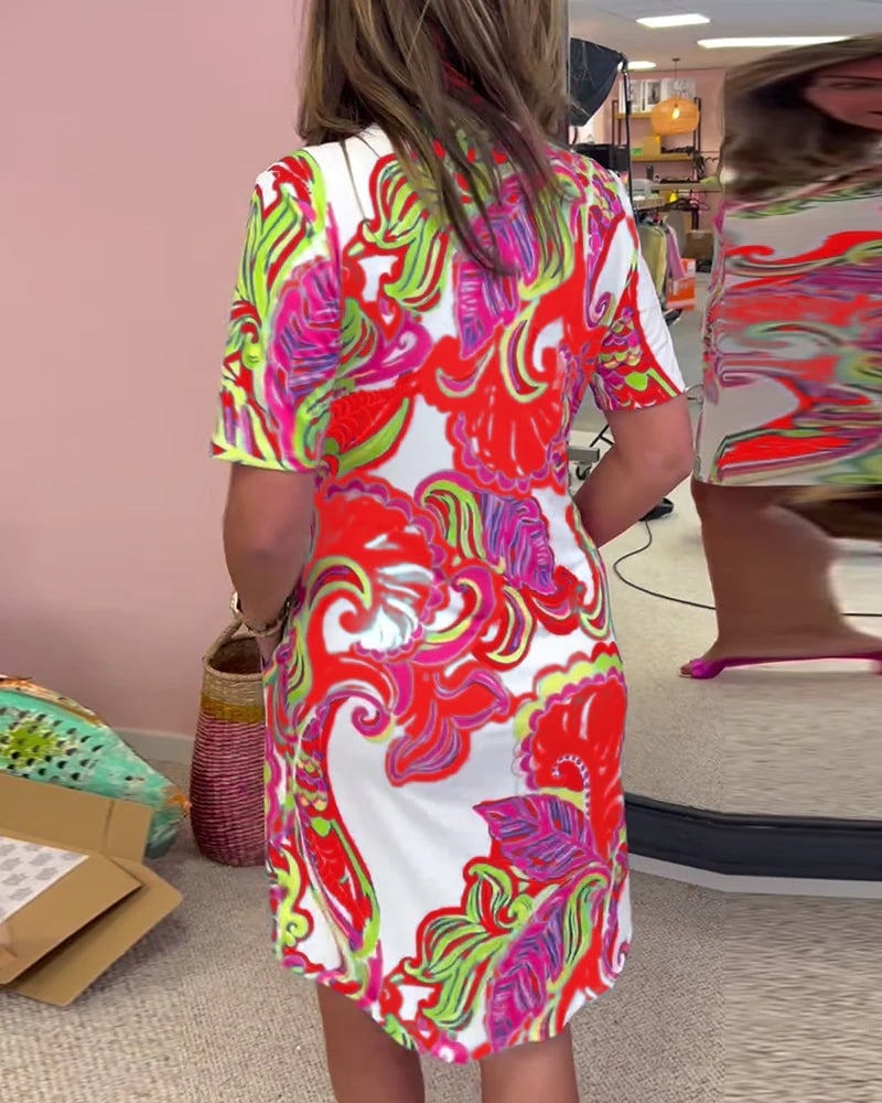Loose V-Neck Short-Sleeved Vibrant Printed Midi Dress