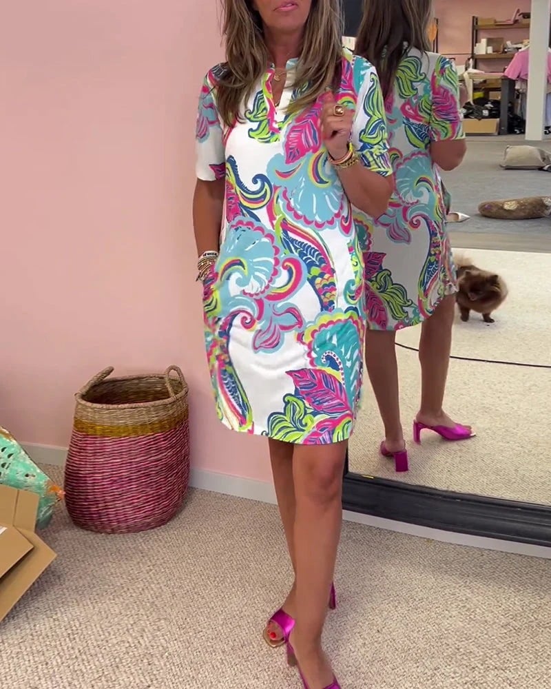 Loose V-Neck Short-Sleeved Vibrant Printed Midi Dress