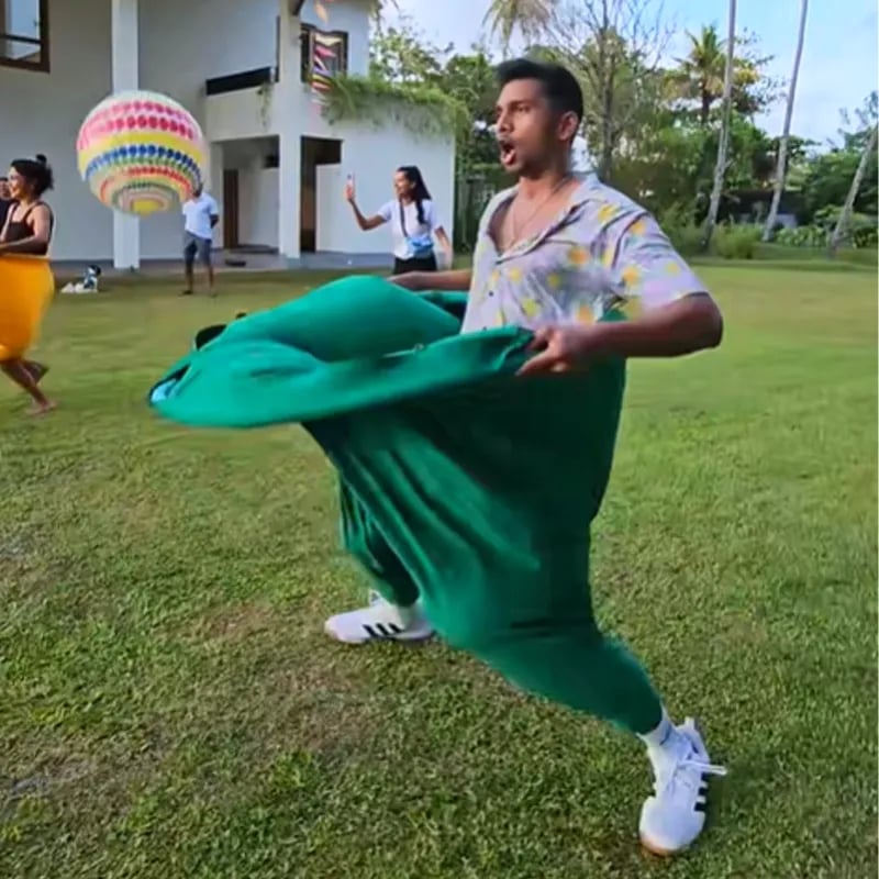 🌞Granny Pants Yard Game