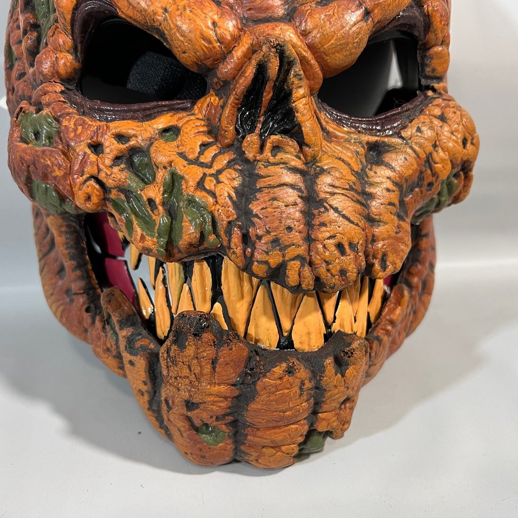 Dark Harvest Pumpkin Ani-Motion Mask Halloween California Costume Coll