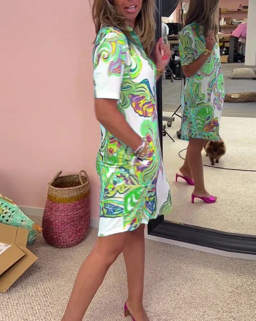 Loose V-Neck Short-Sleeved Vibrant Printed Midi Dress