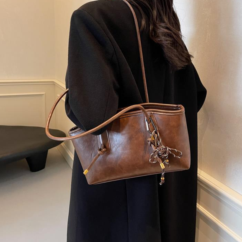 Vintage Vibe PU Leather Shoulder Bag