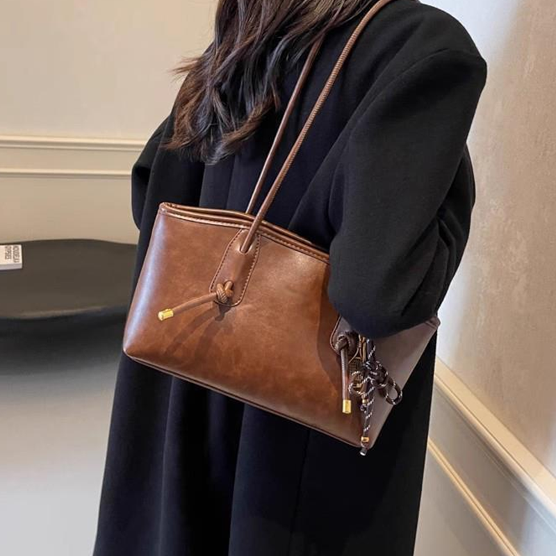Vintage Vibe PU Leather Shoulder Bag