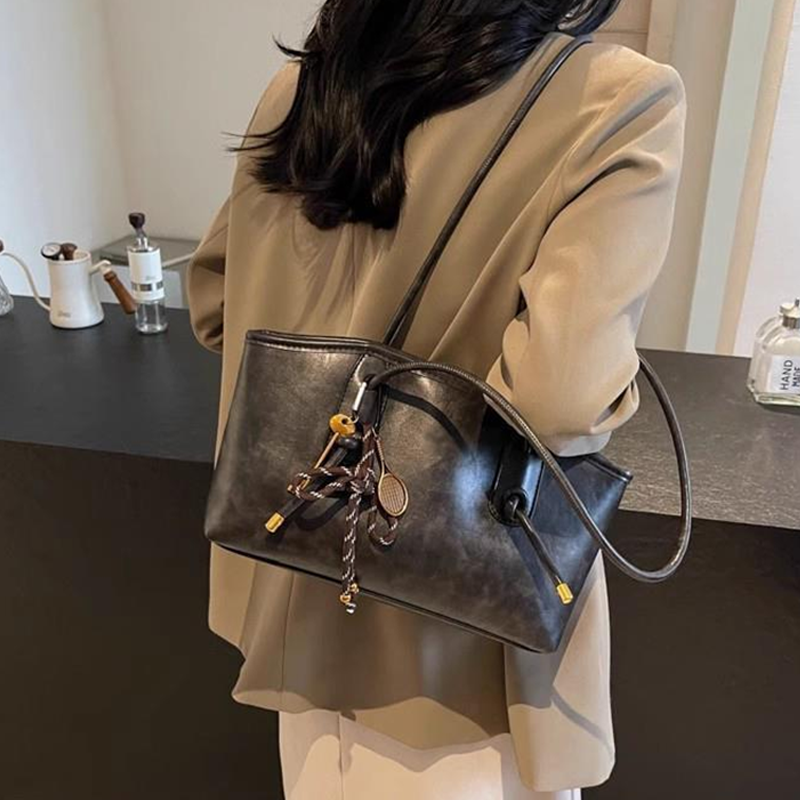 Vintage Vibe PU Leather Shoulder Bag