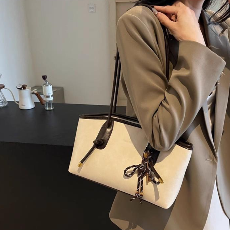 Vintage Vibe PU Leather Shoulder Bag